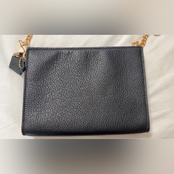 Brand new Crossbody Coach bag with gold hardware - Picture 4 of 4